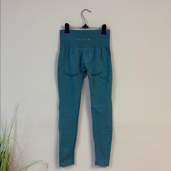 NVGTN Contour Seamless Leggings size M in Teal - Picture 4 of 6